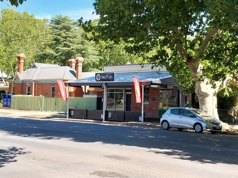 Trail St Cafe, the dog-friendly cafe on Trail Street in Wagga Wagga