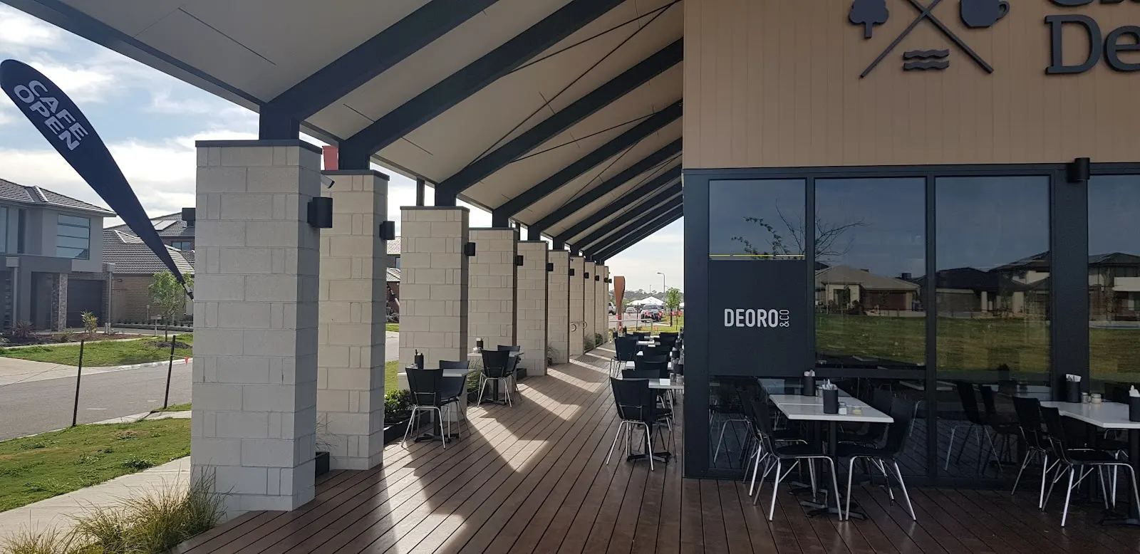 Cafe Delaray & Co