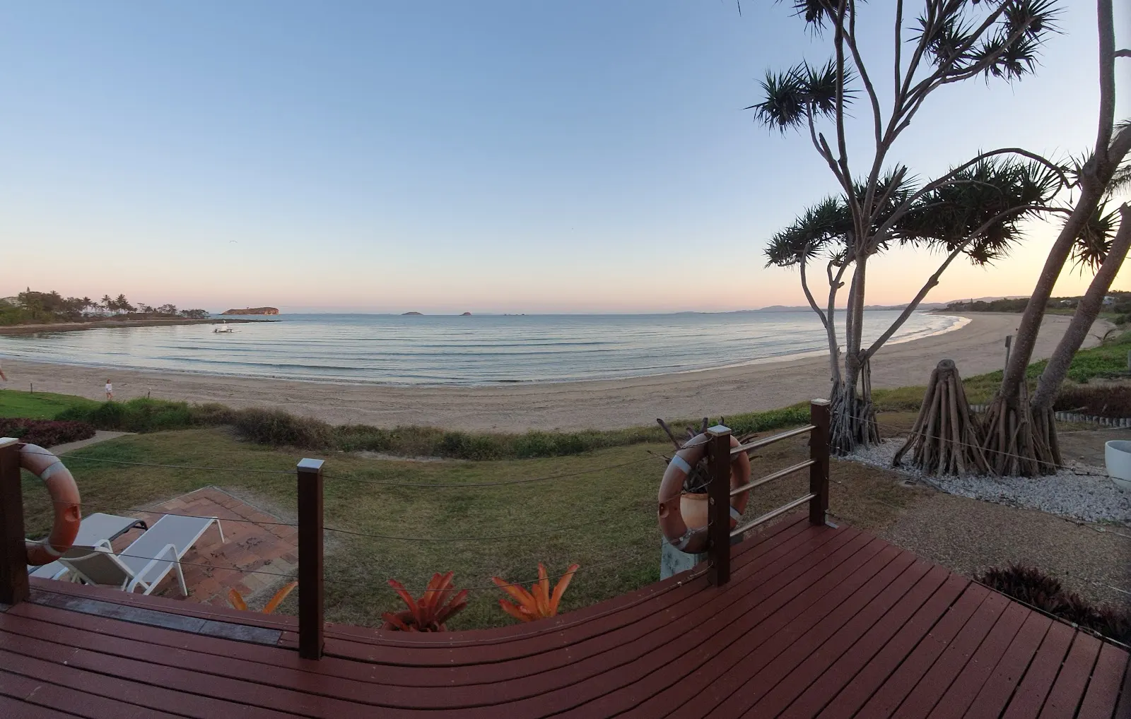 Beachfront Zilzie Holiday Homes