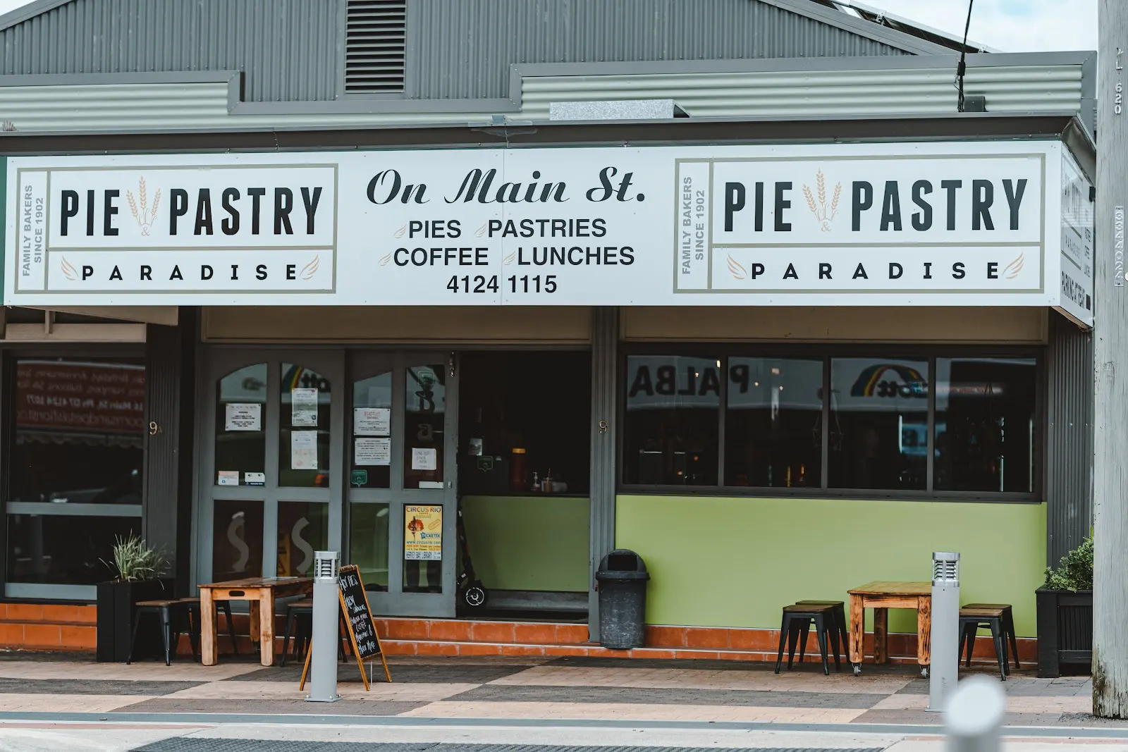 Pie & Pastry Paradise - Main Street