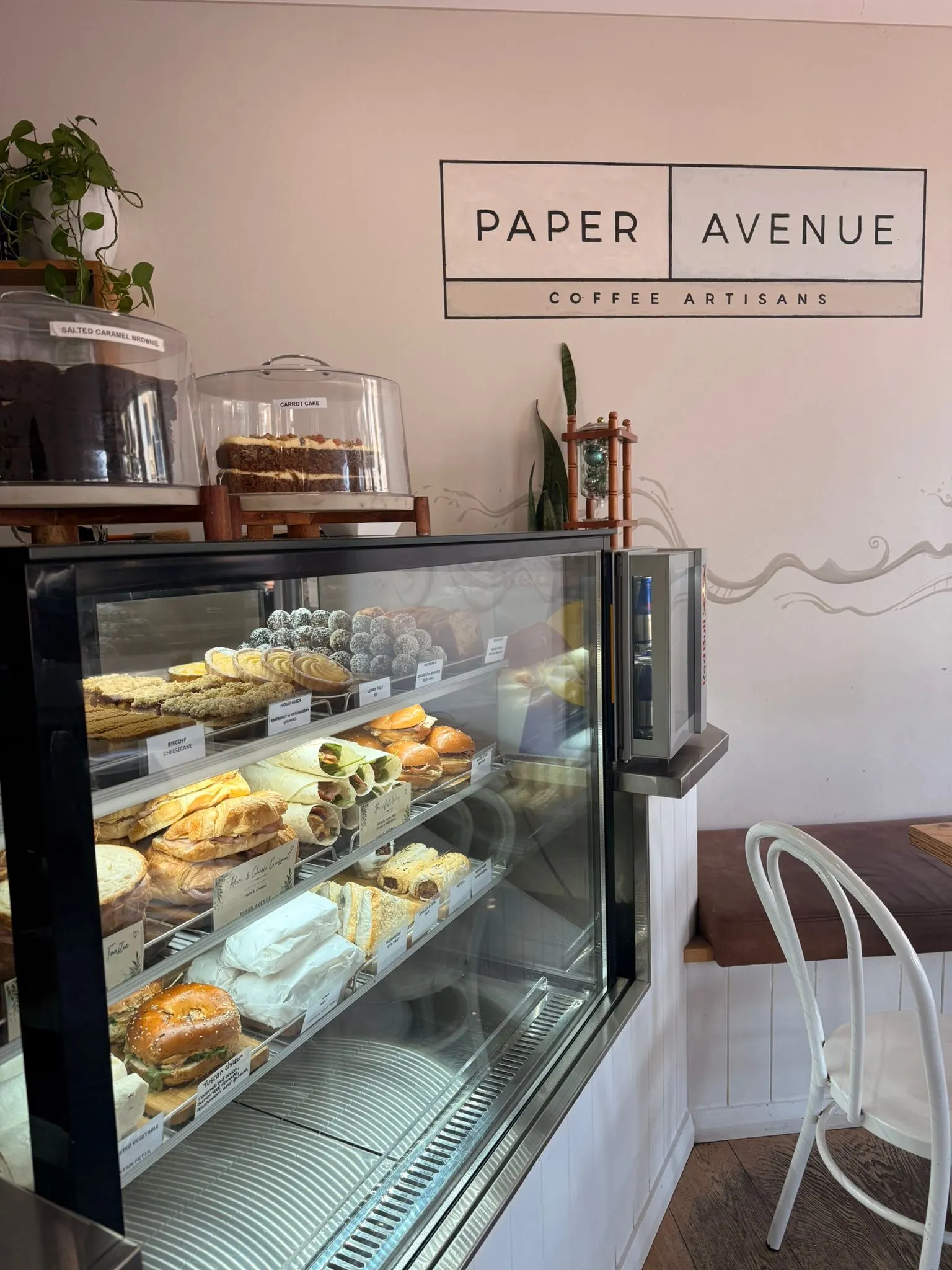 Paper Avenue Cafe