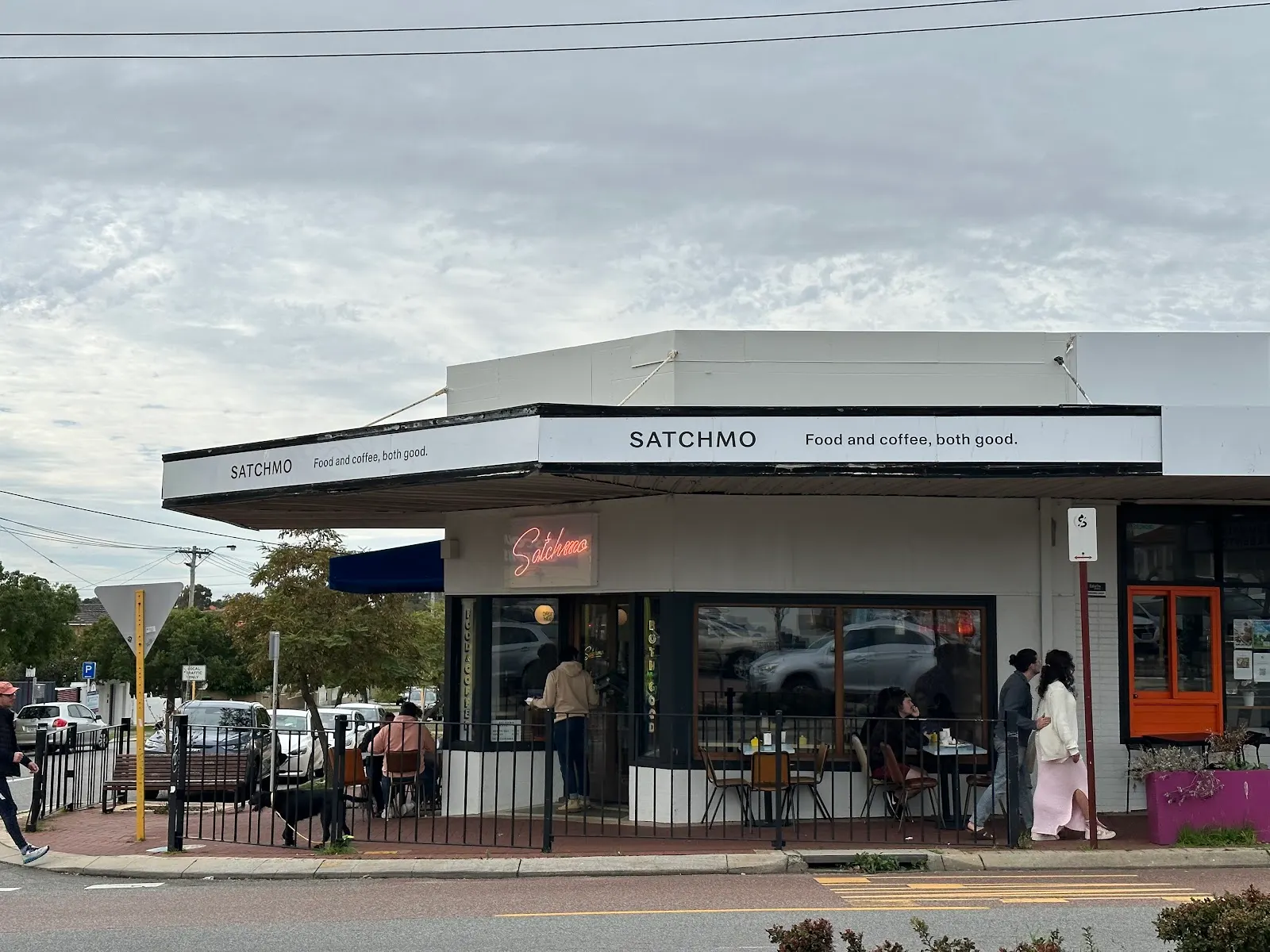 Satchmo Café
