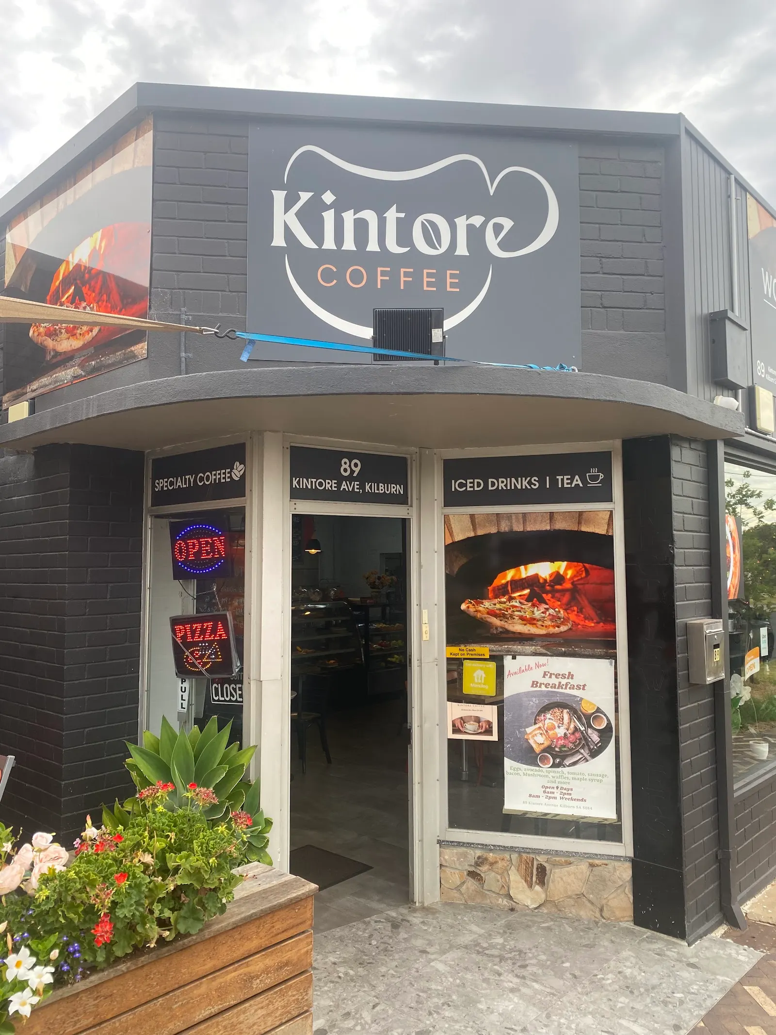 Kintore Caffé & Wood Oven Pizza