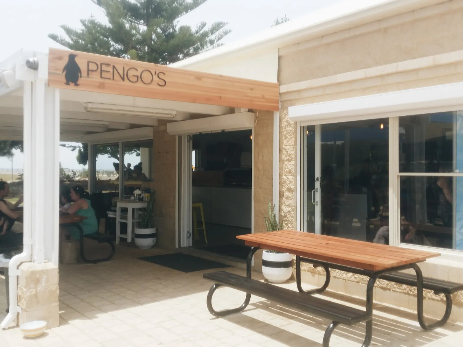Pengo's Cafe