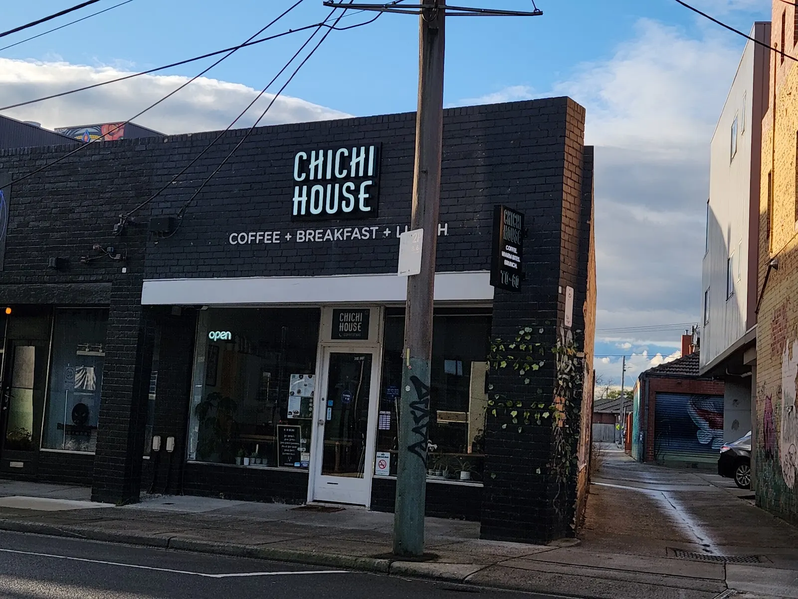 Chichi House Cafe