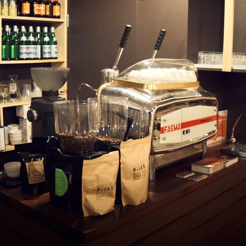 Taylor Blend cafe