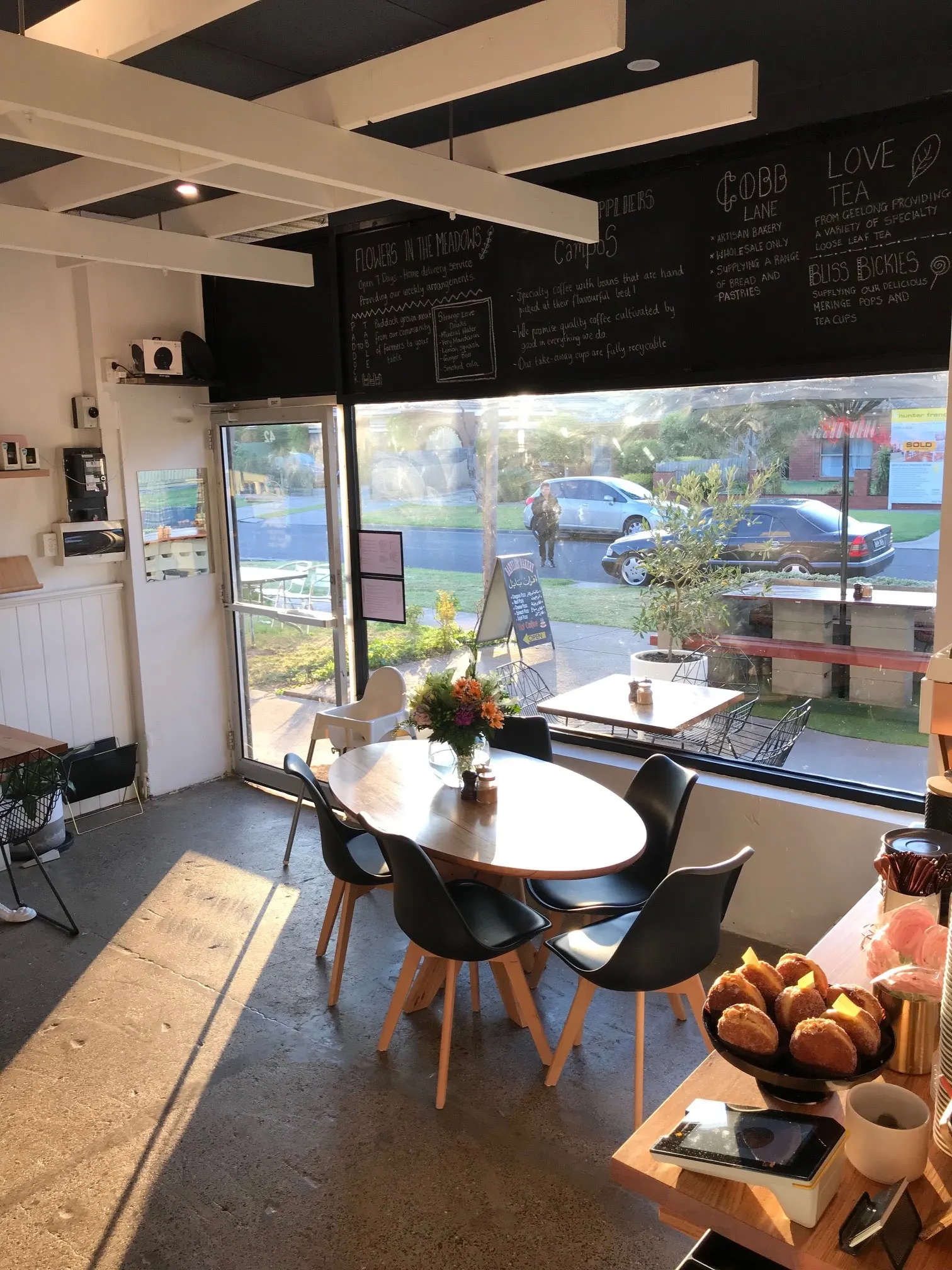Little Rosebery Cafe