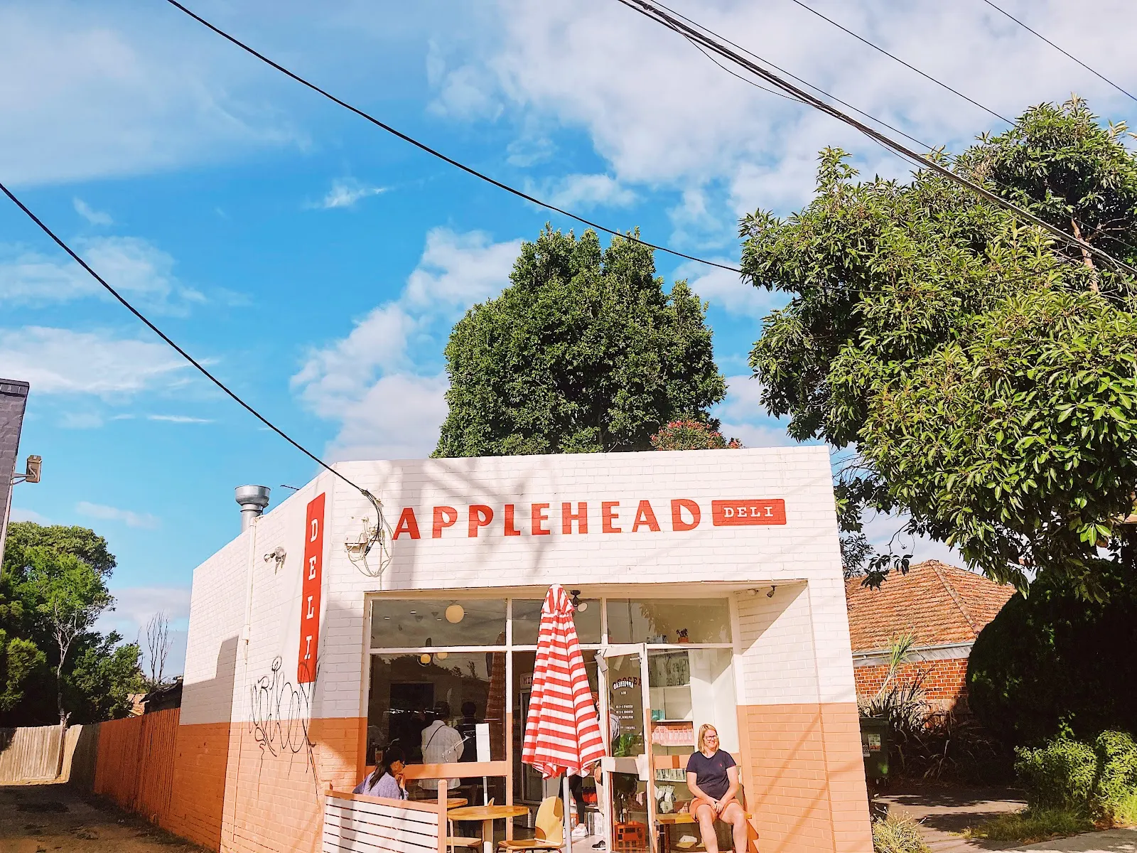 Applehead Deli