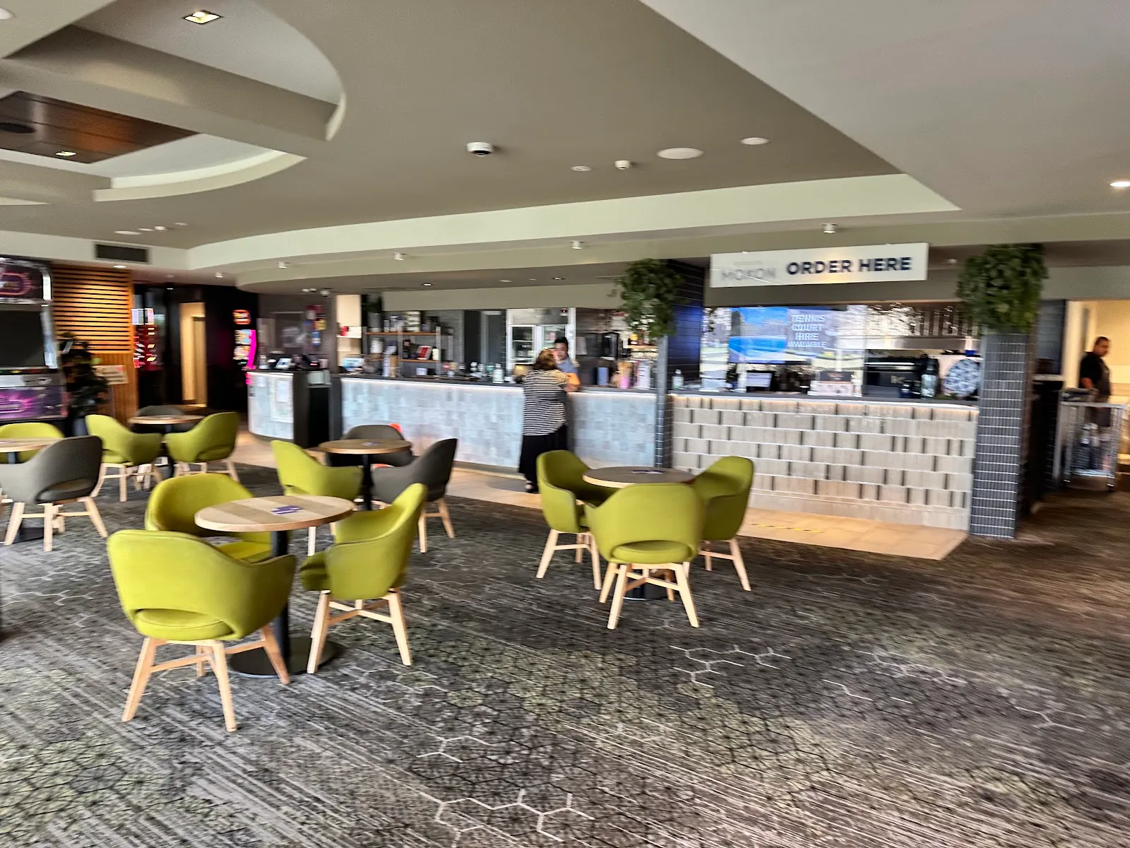Moxon Cafe