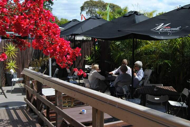 Playground cafe and bar