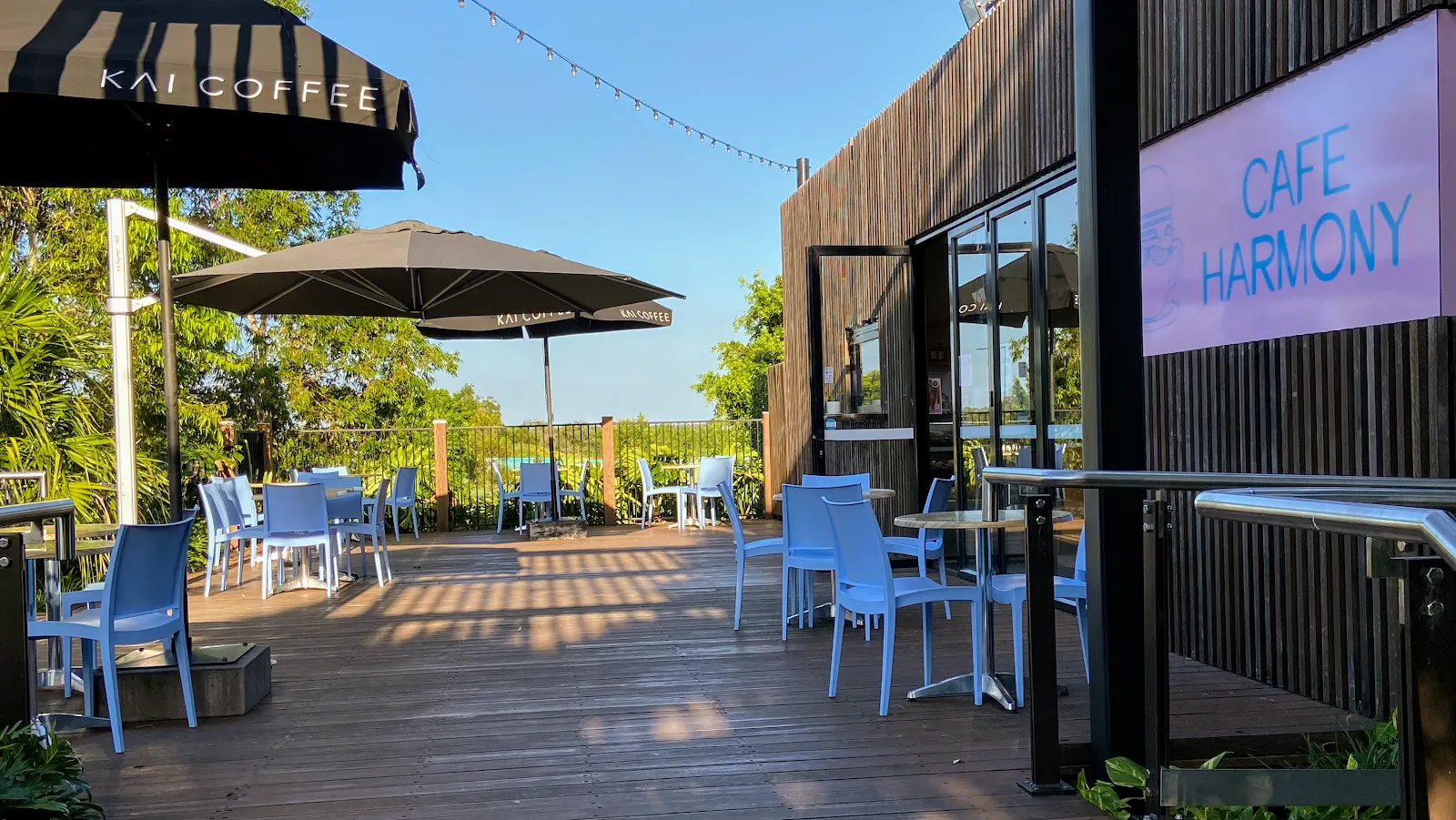 Cafe Harmony