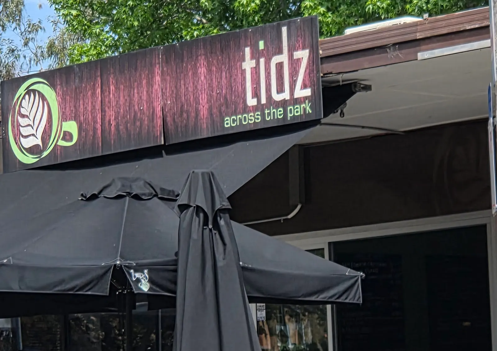 Tidz Across The Park