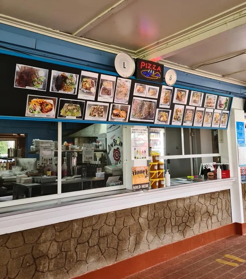 Macquarie Park Boathouse Cafe