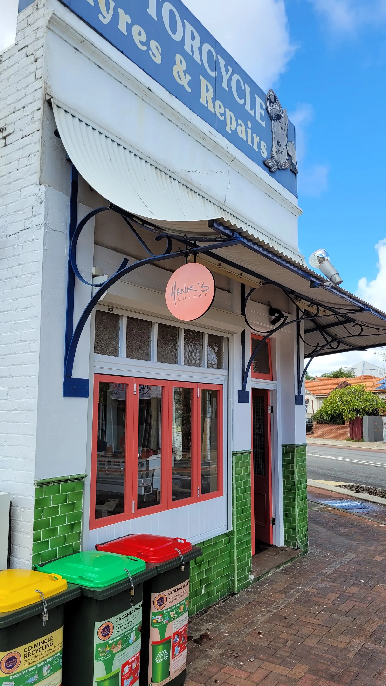 Hank's Corner