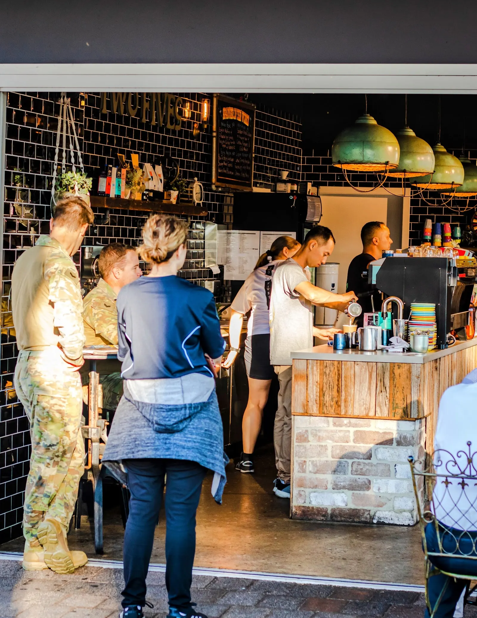 Two Fives Cafe