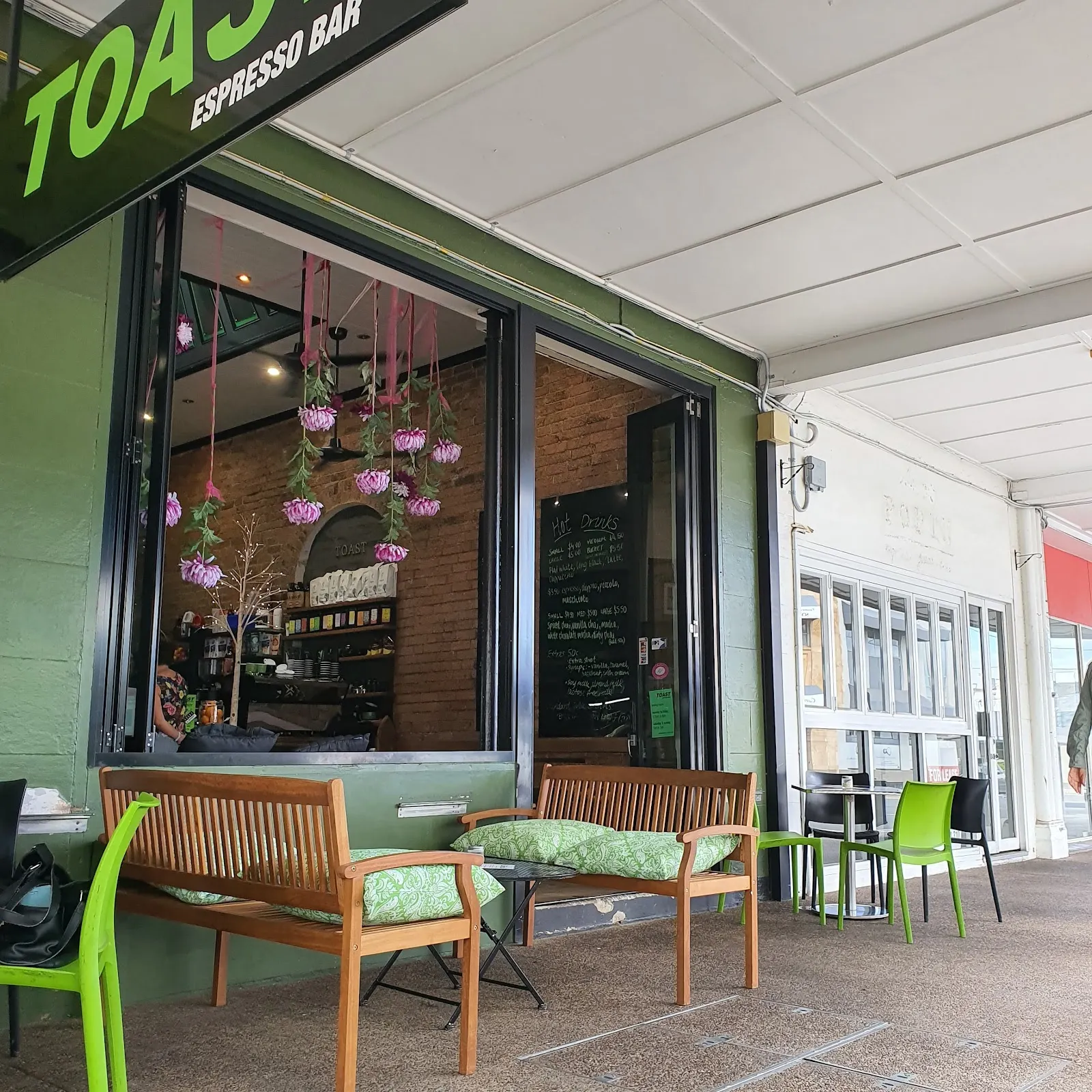 Toast Espresso Bar