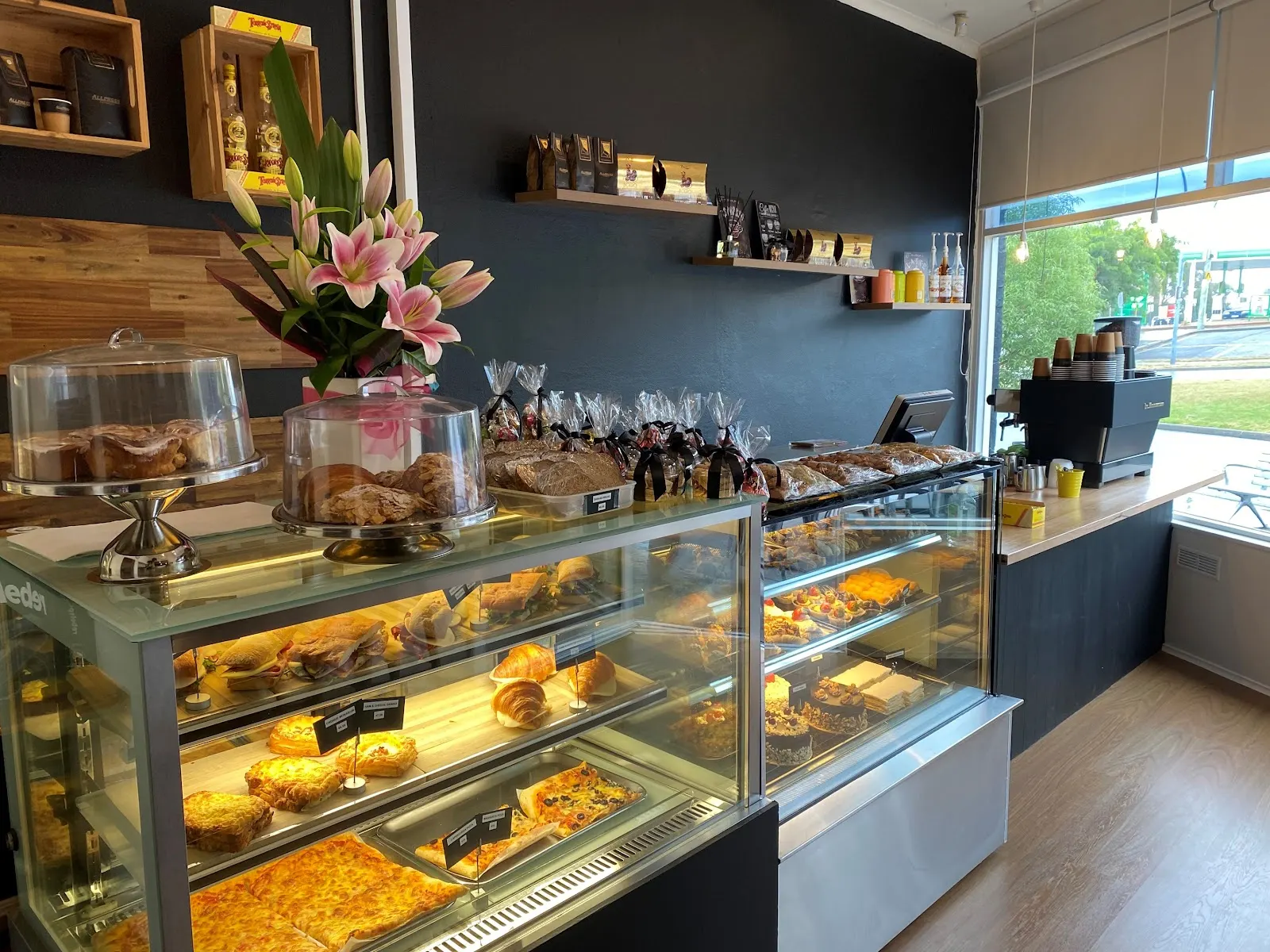 Honey Cafe