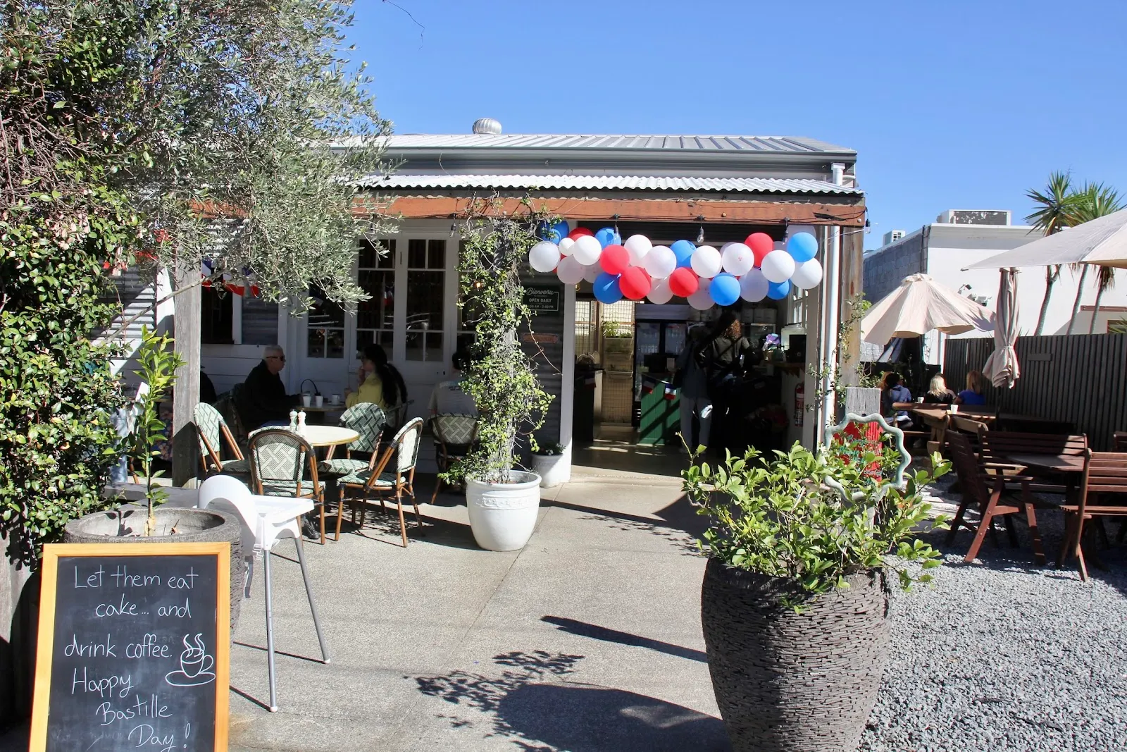 Choubidou Café