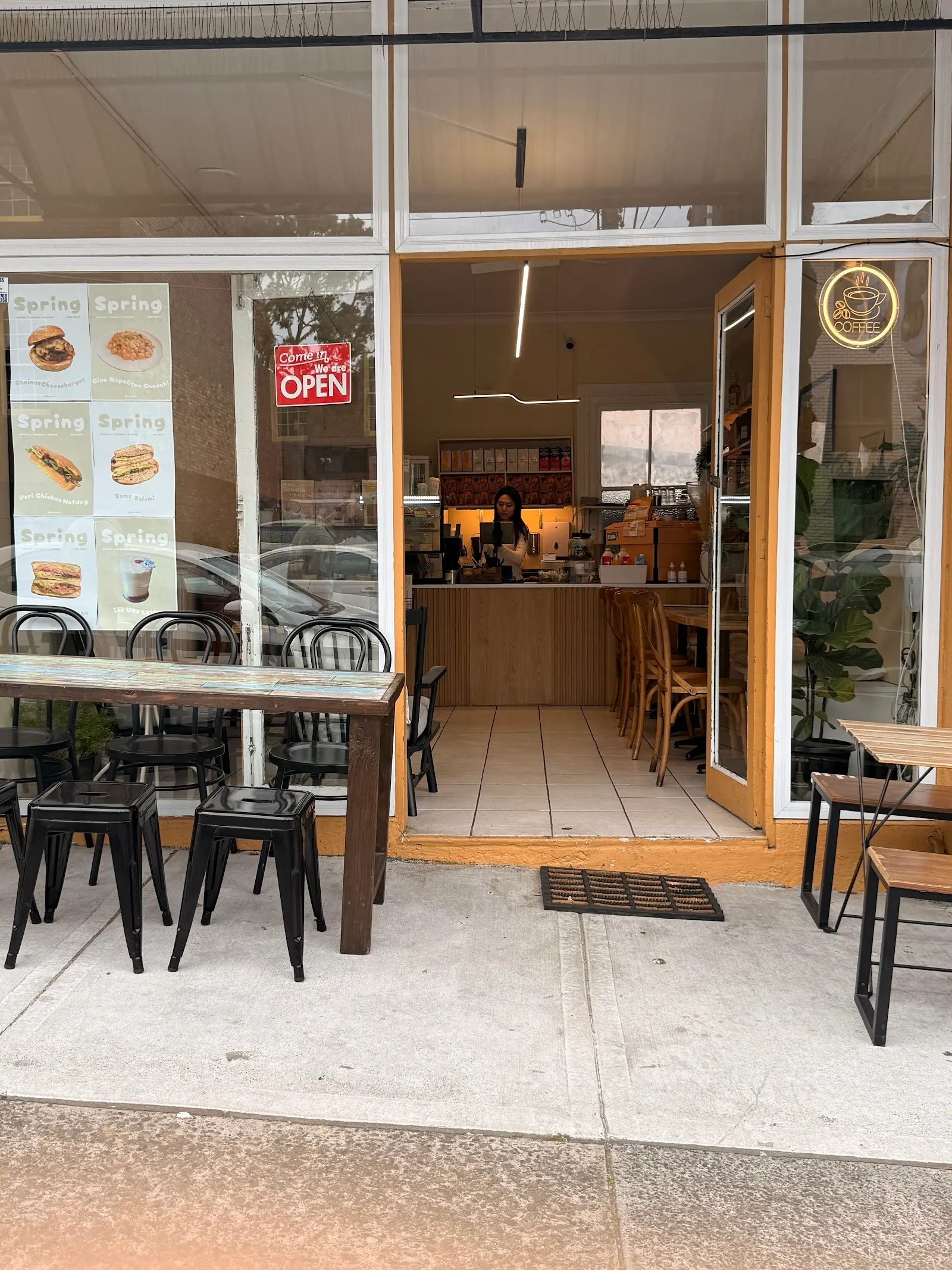 LOB Cafe