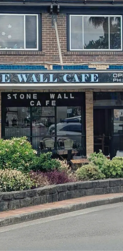 Stonewall Cafe Kiama (Australian and Filipino food)