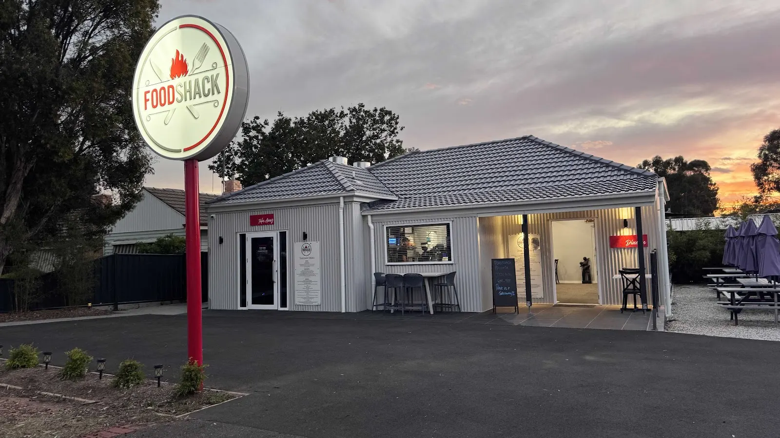 Food Shack Cafe & Foodshack Pizzeria