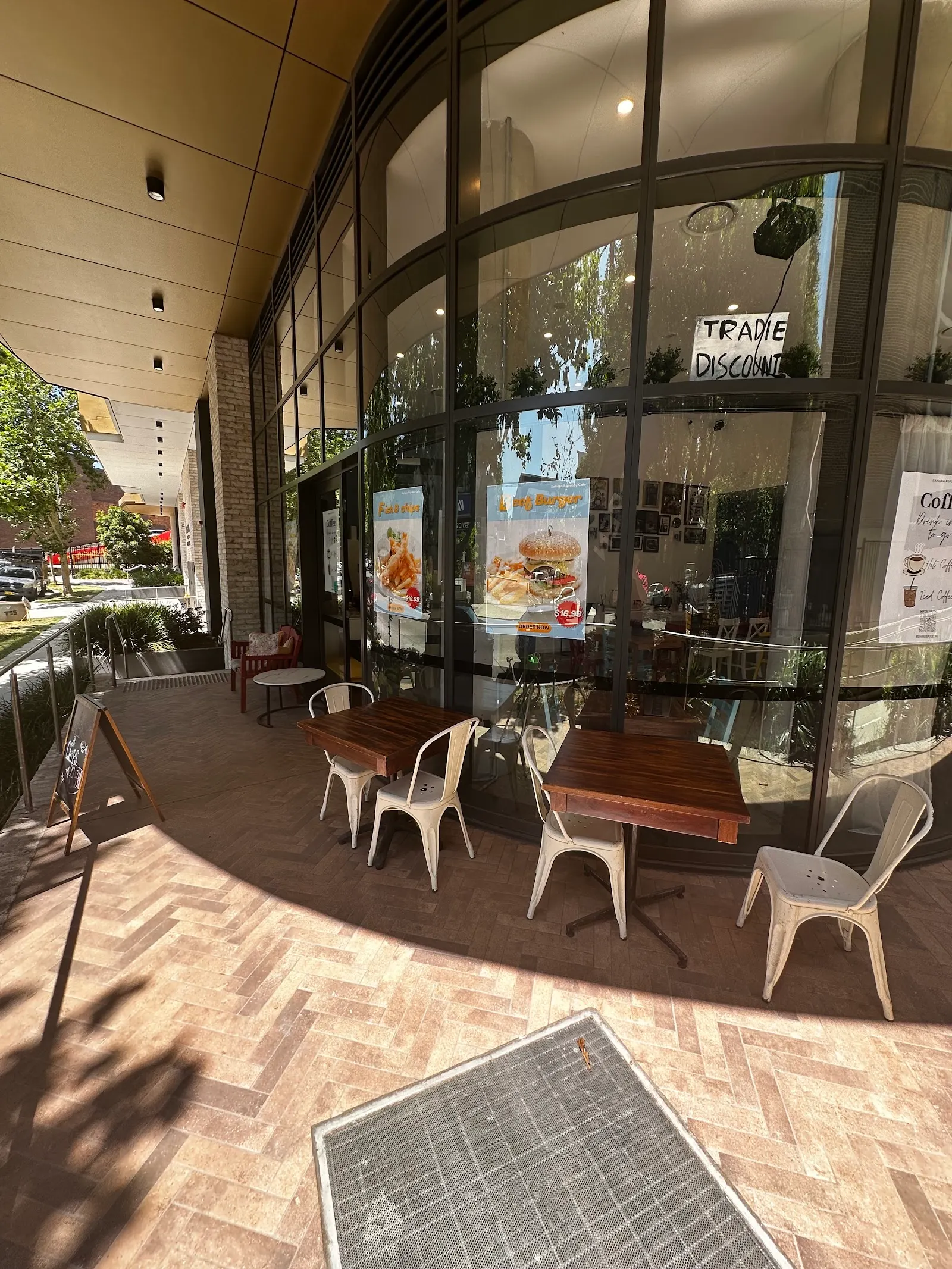 Sahara Republic Cafe