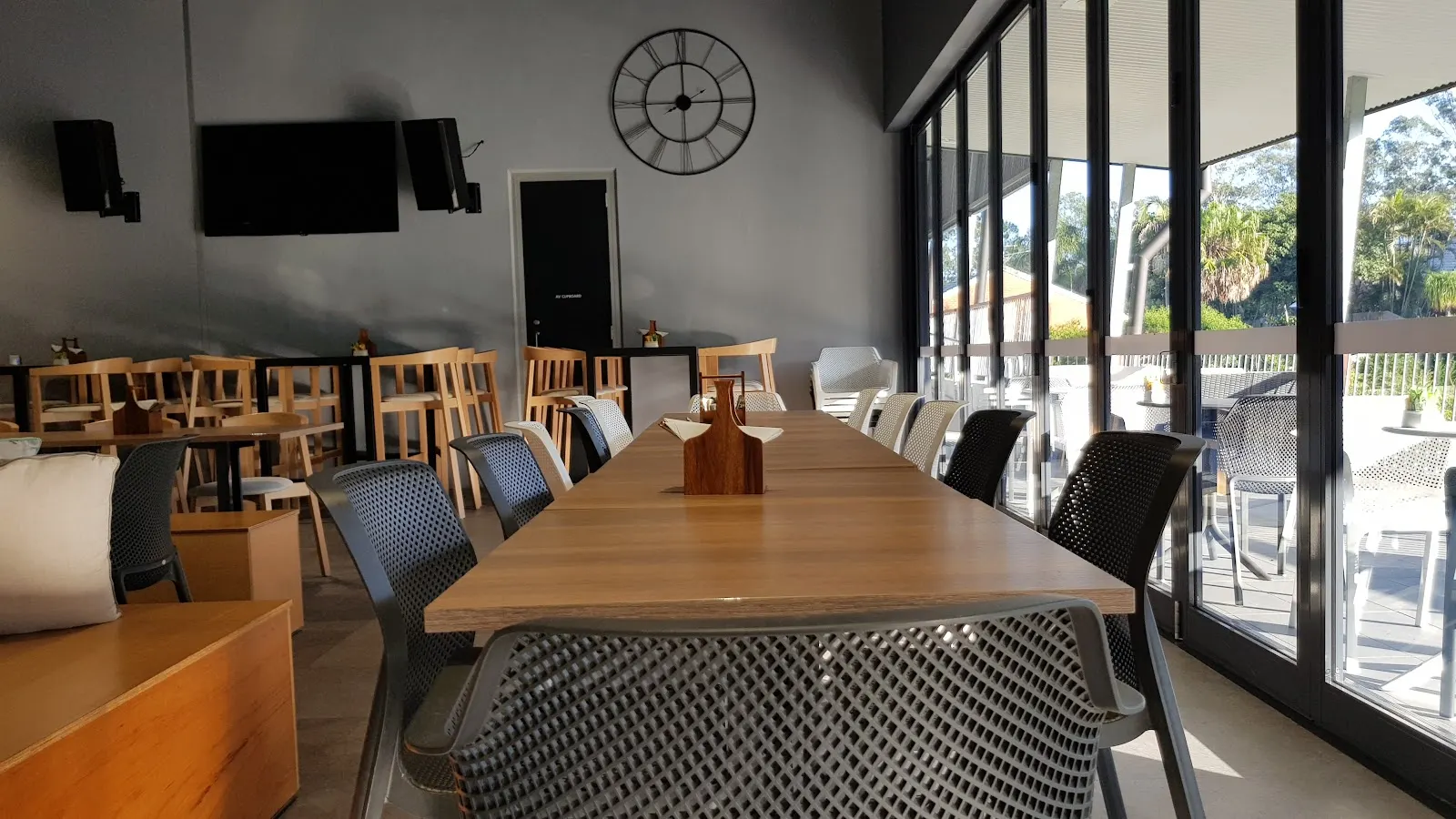 One Table Cafe - Kenmore