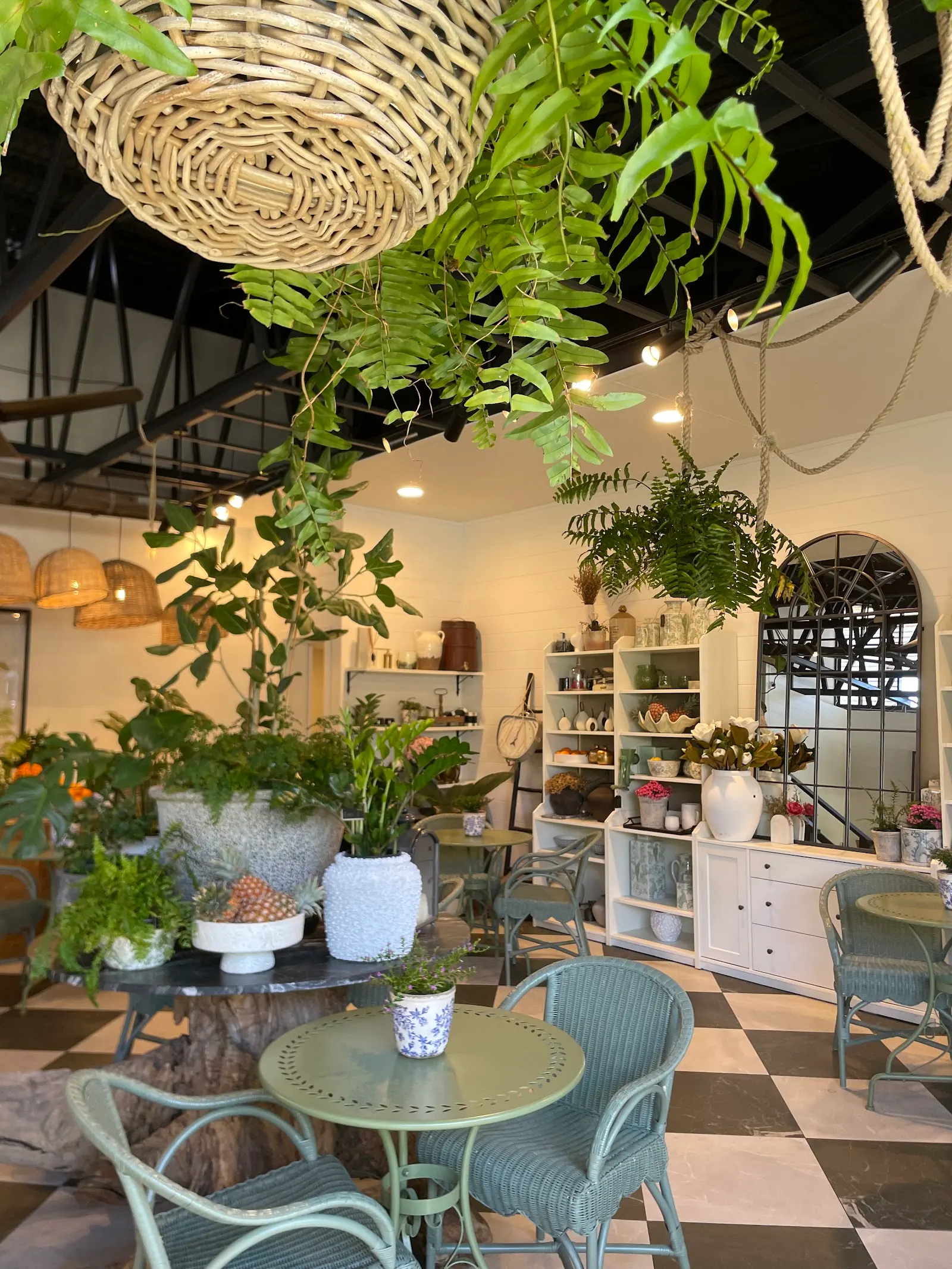 Tarte Tea Garden