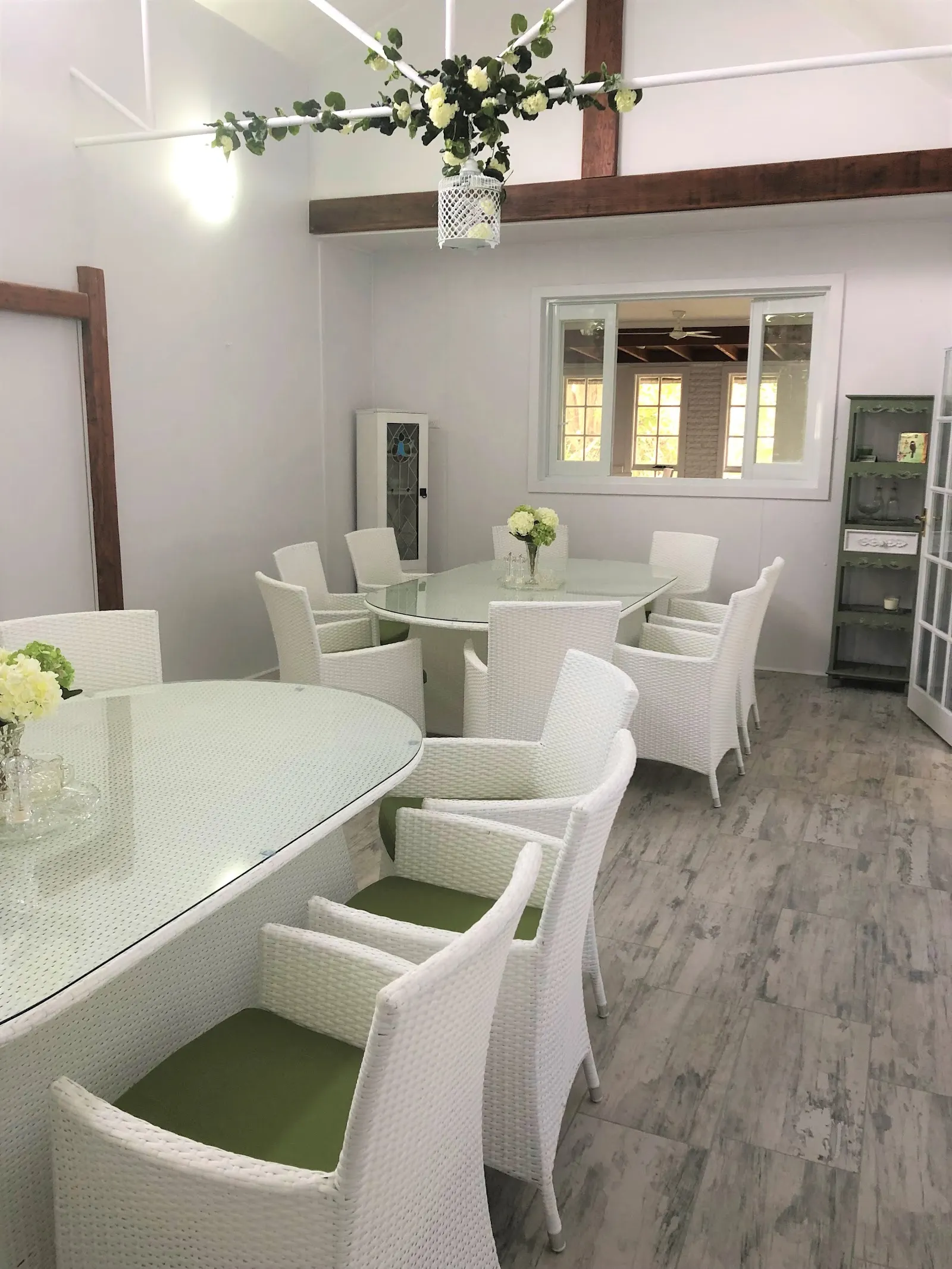 Vanilla Cream Cafe