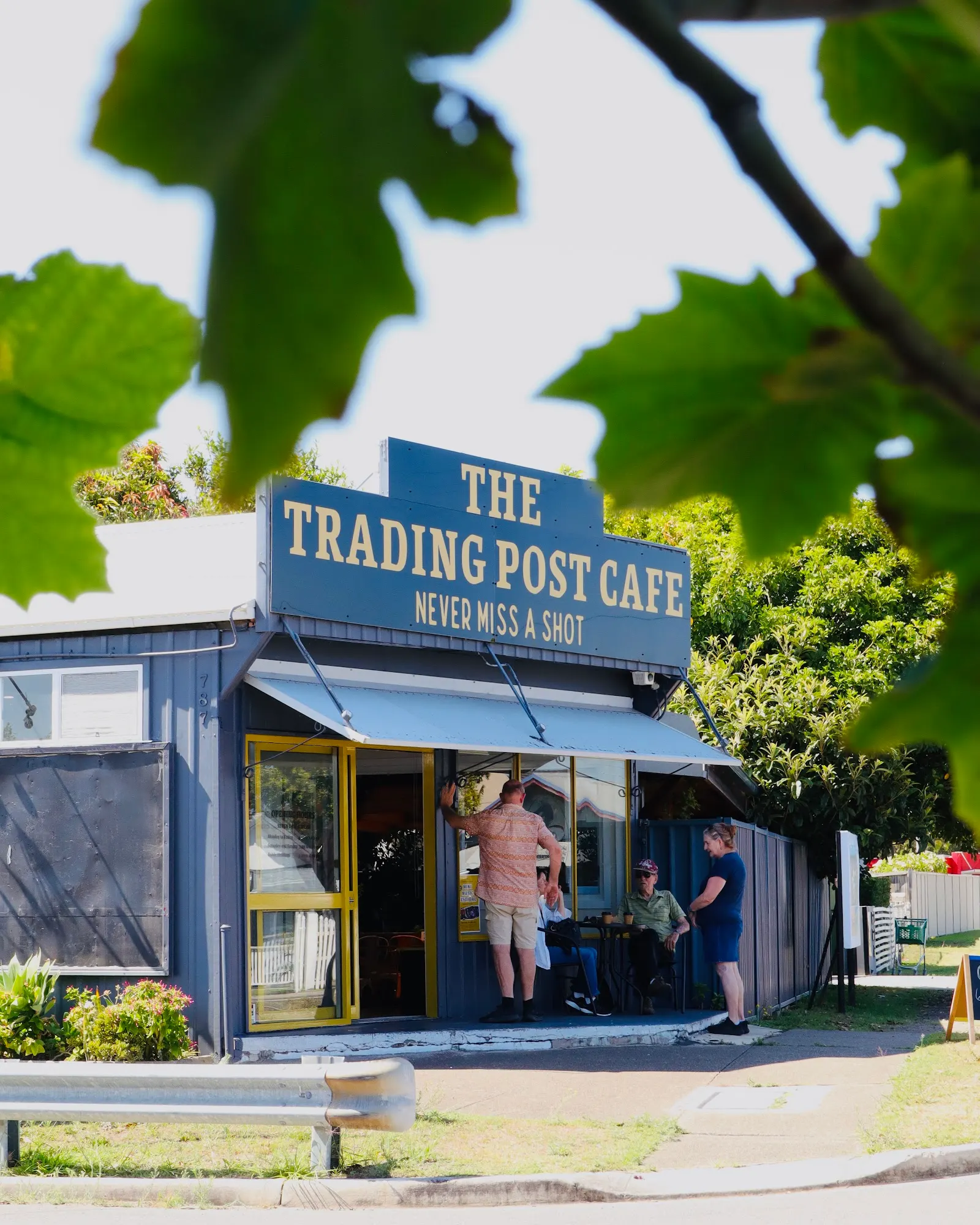 THE TRADING POST CAFE