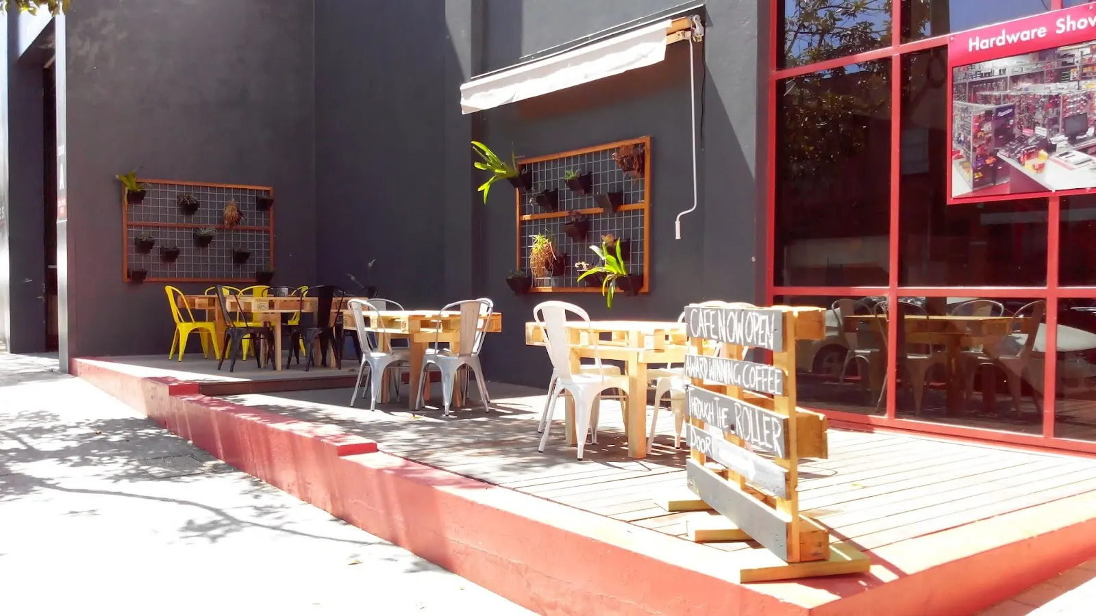 Cafe Without A Name