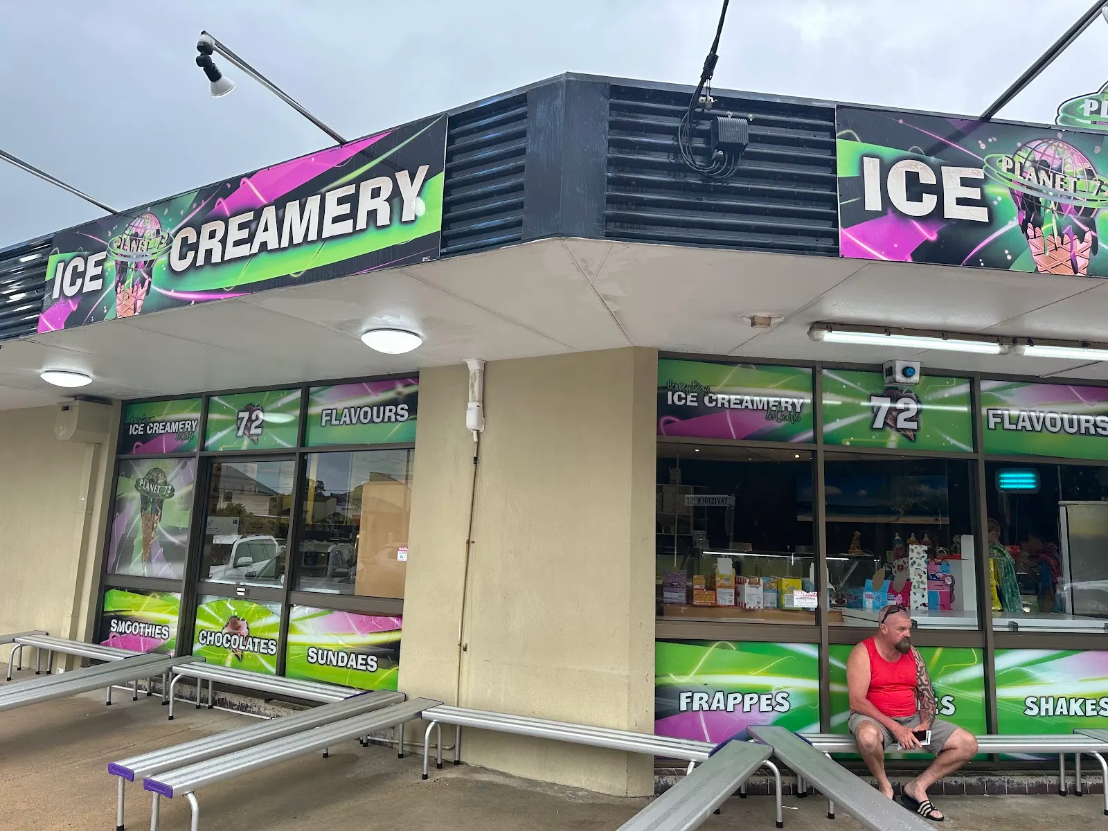 Planet 72 Icecreamery
