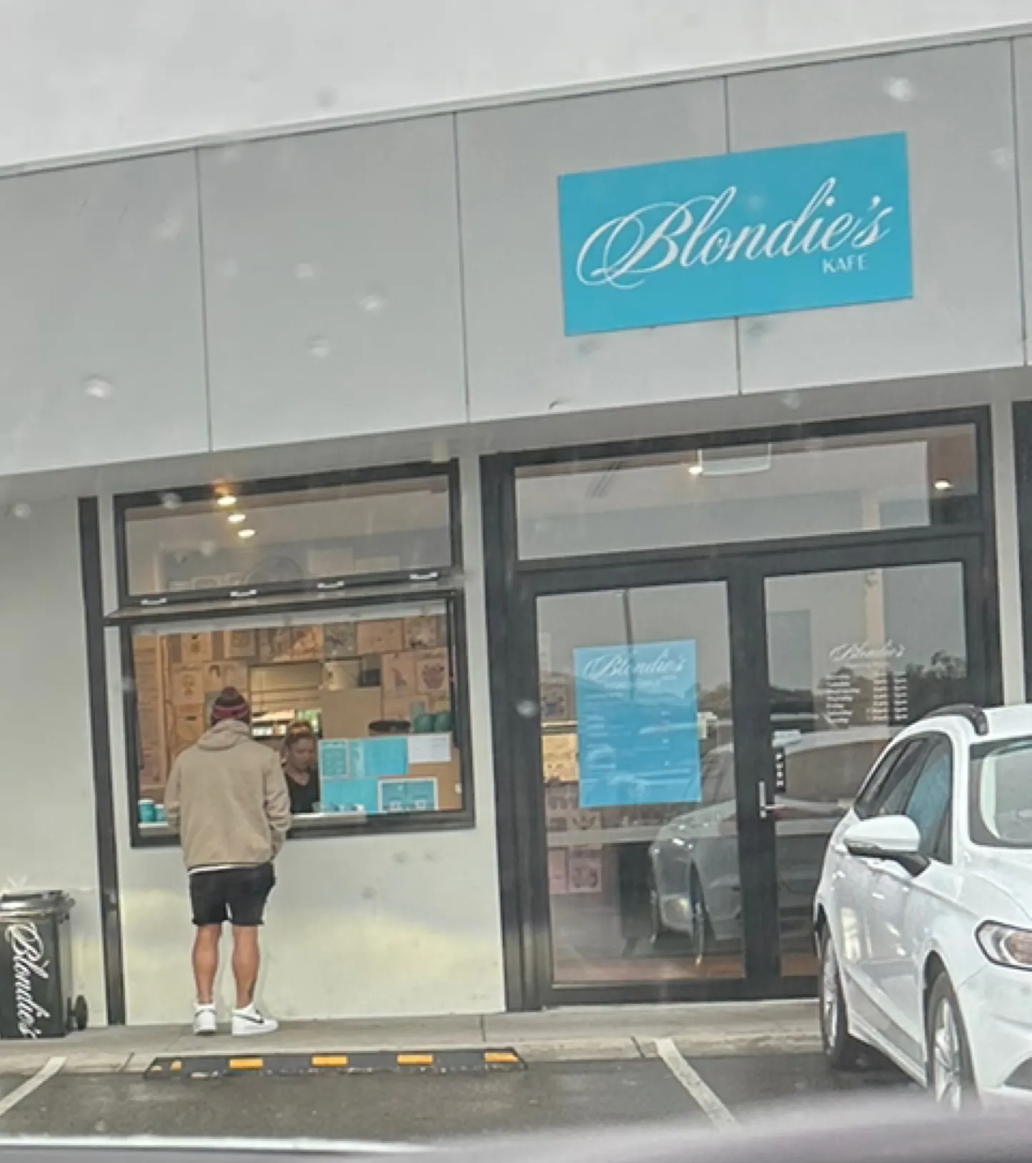 Blondie's Kafe