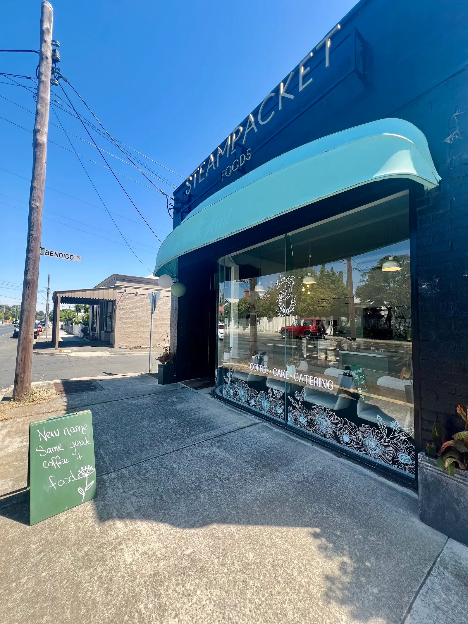 Two Sisters Cafe
