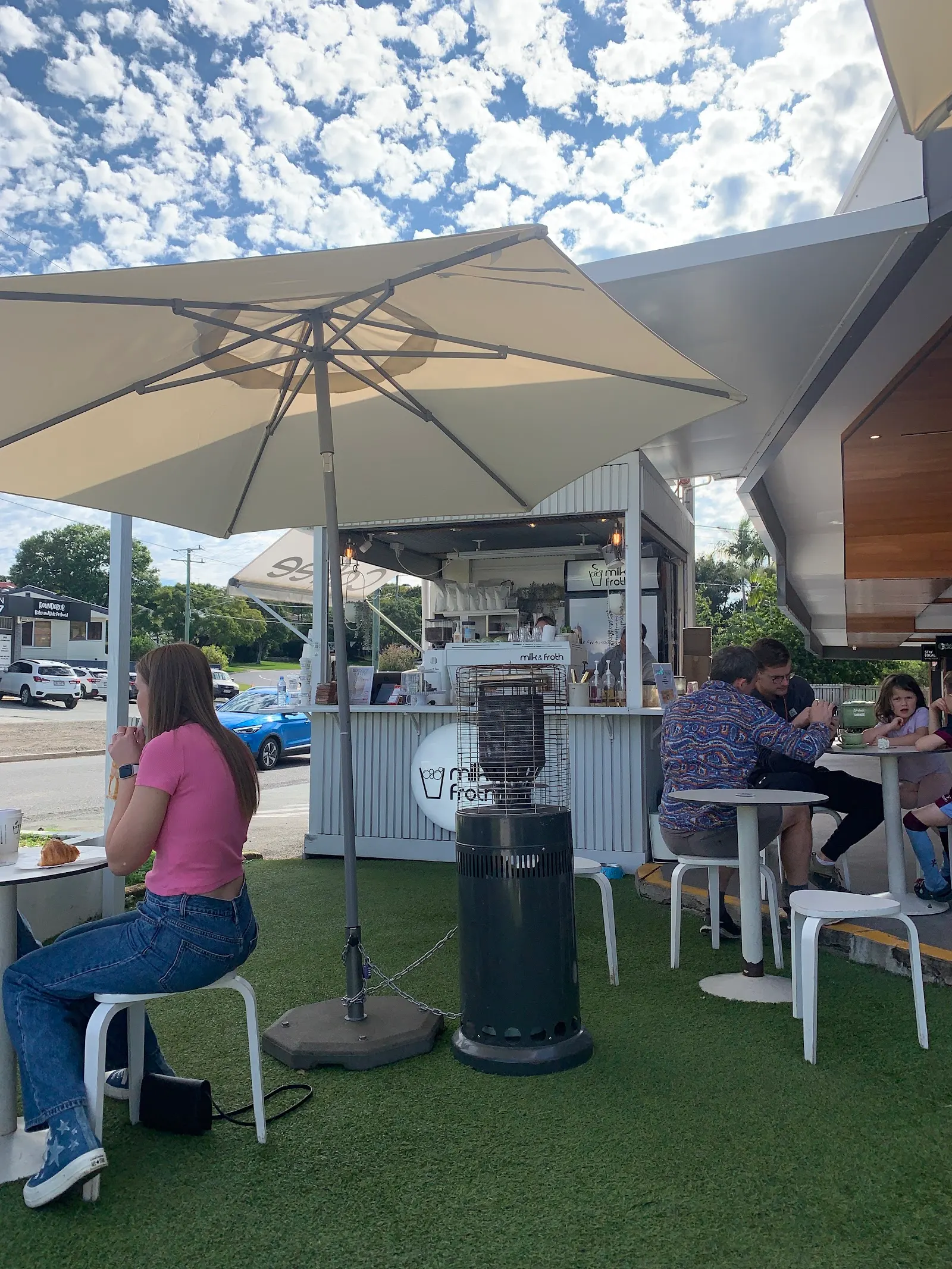 Milk & Froth Aspley
