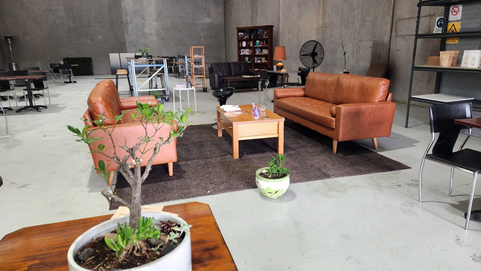 Books & Brew Cafe