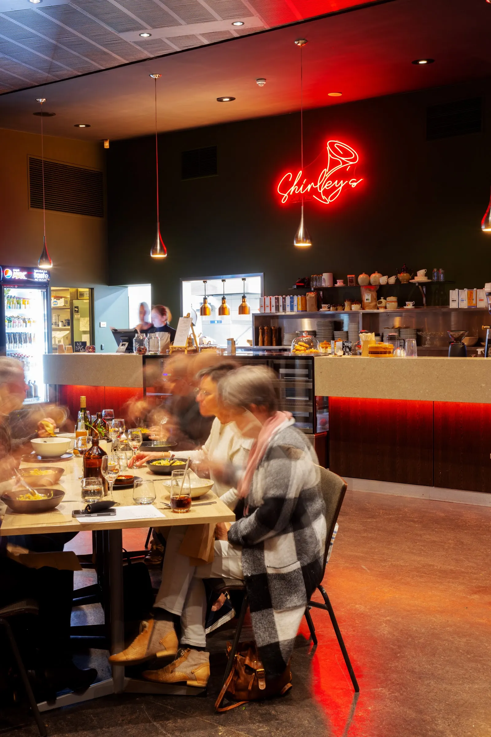 Shirley's Cafe & Bar