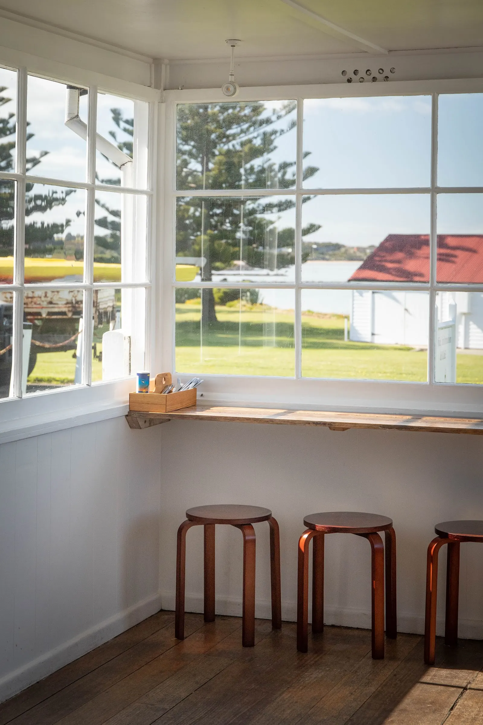 Pilot Station Cafe at Low Head