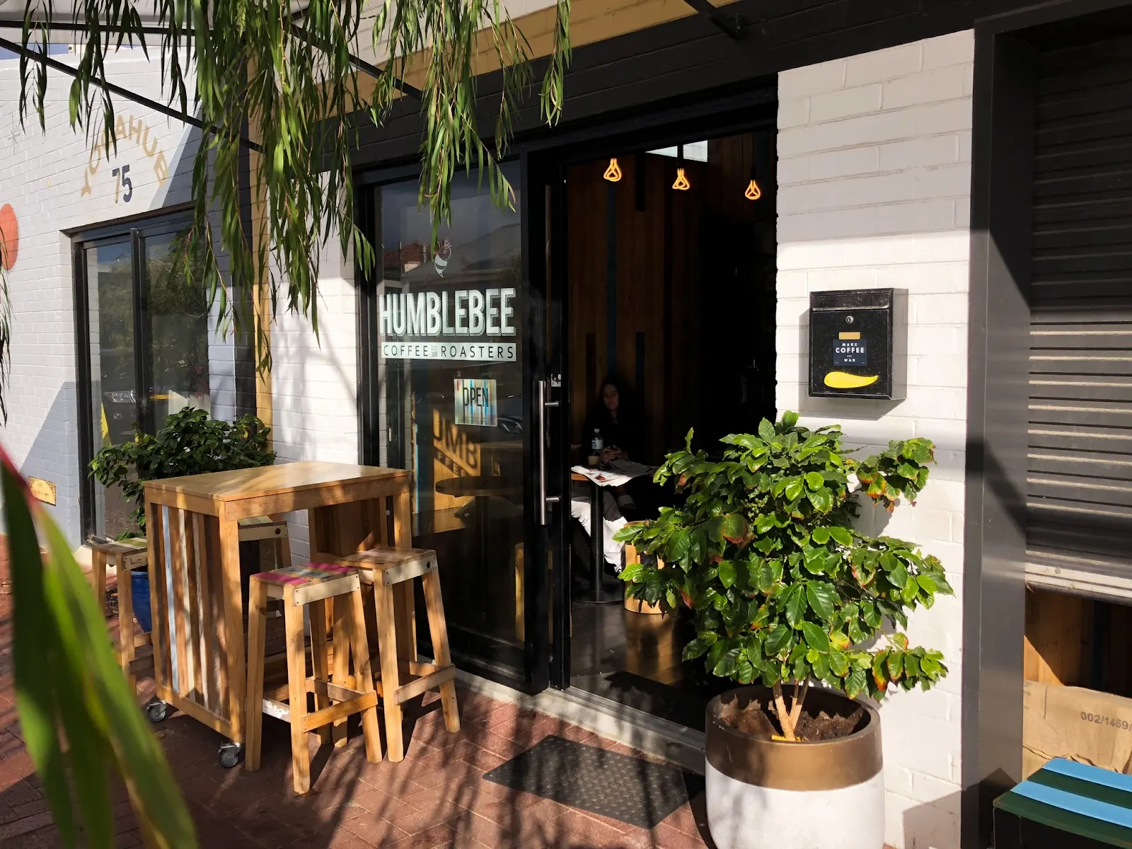 Humblebee Coffee