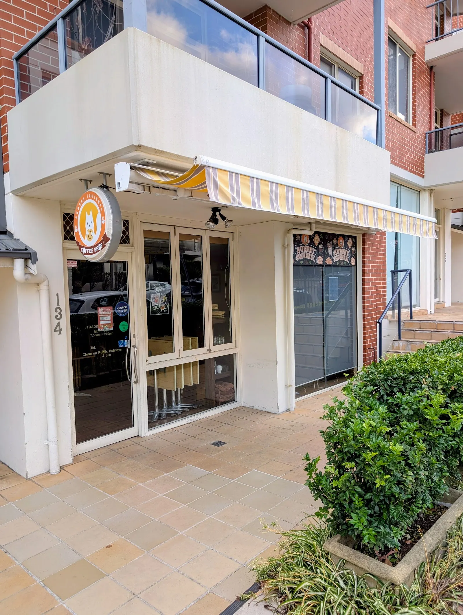 Hungry Squirrel Cafe
