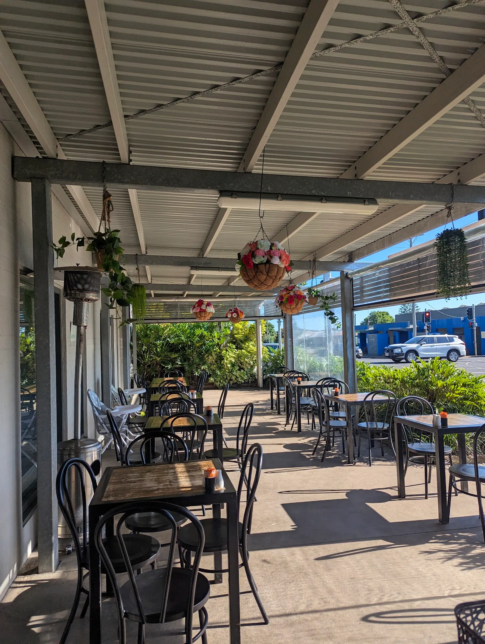 NEW BREW CAFE