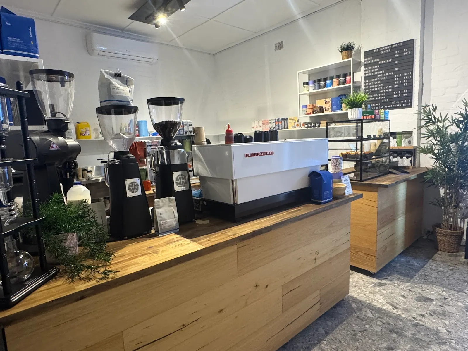 606 Laneway Coffee