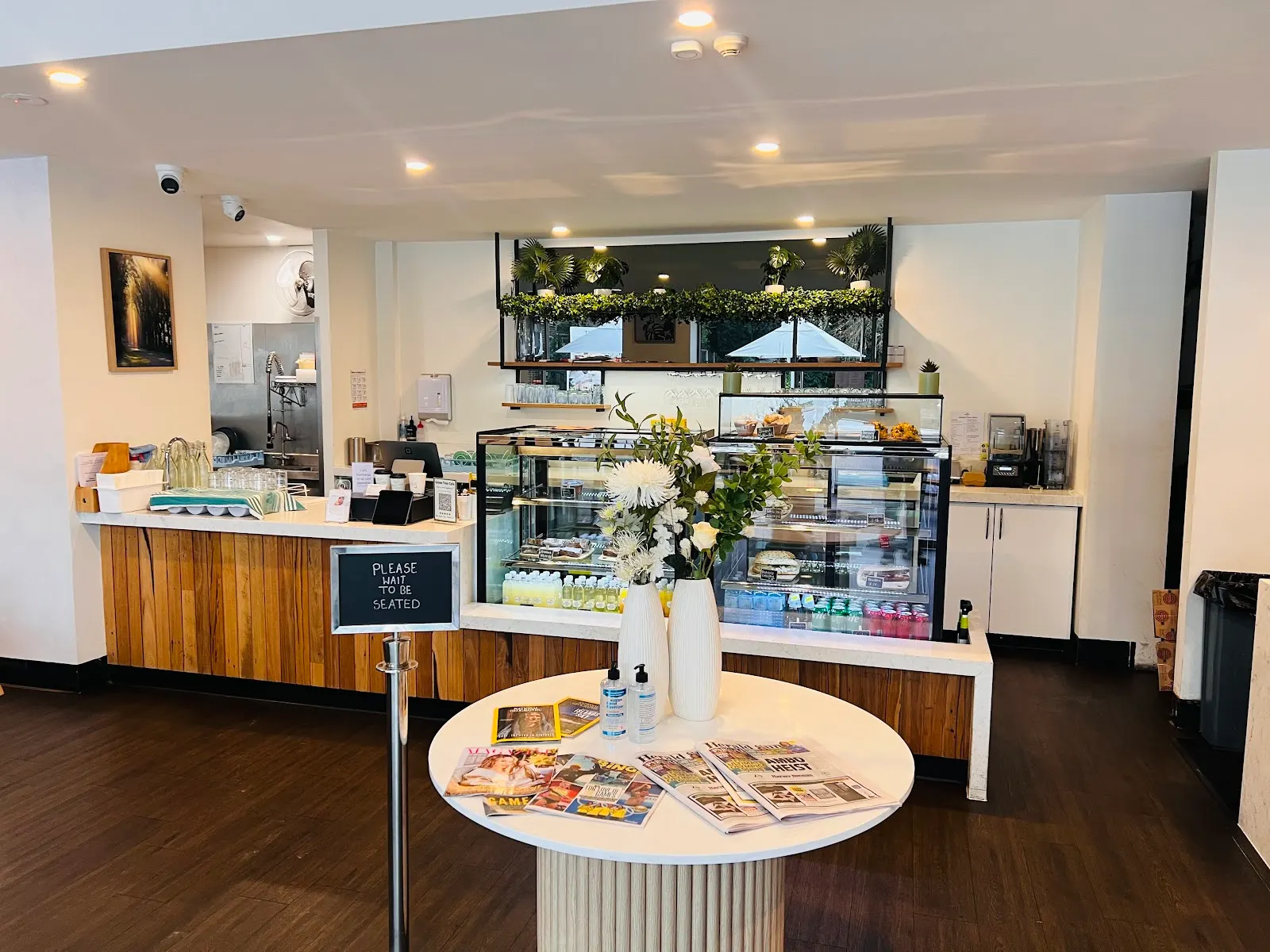 Green tree cafe