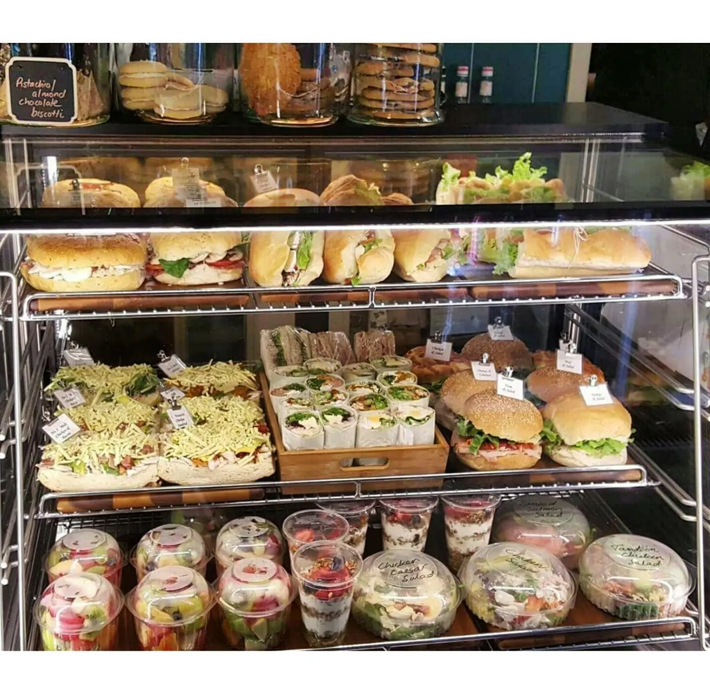 Wes's Walkabout Cafe