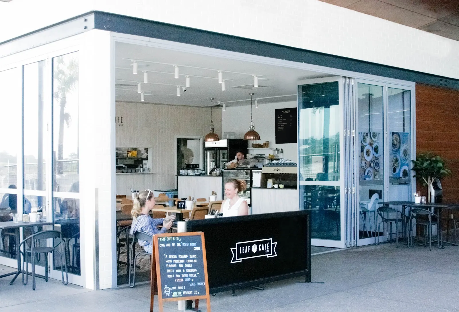 Leaf Cafe & Co Shell Cove