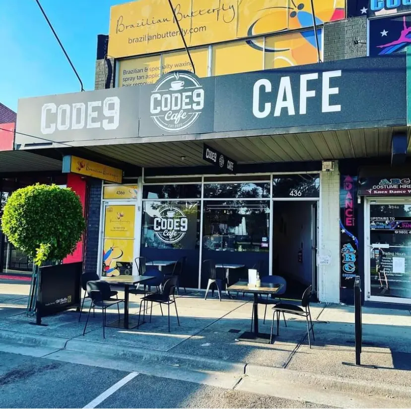 Spade 9 Cafe & Bar