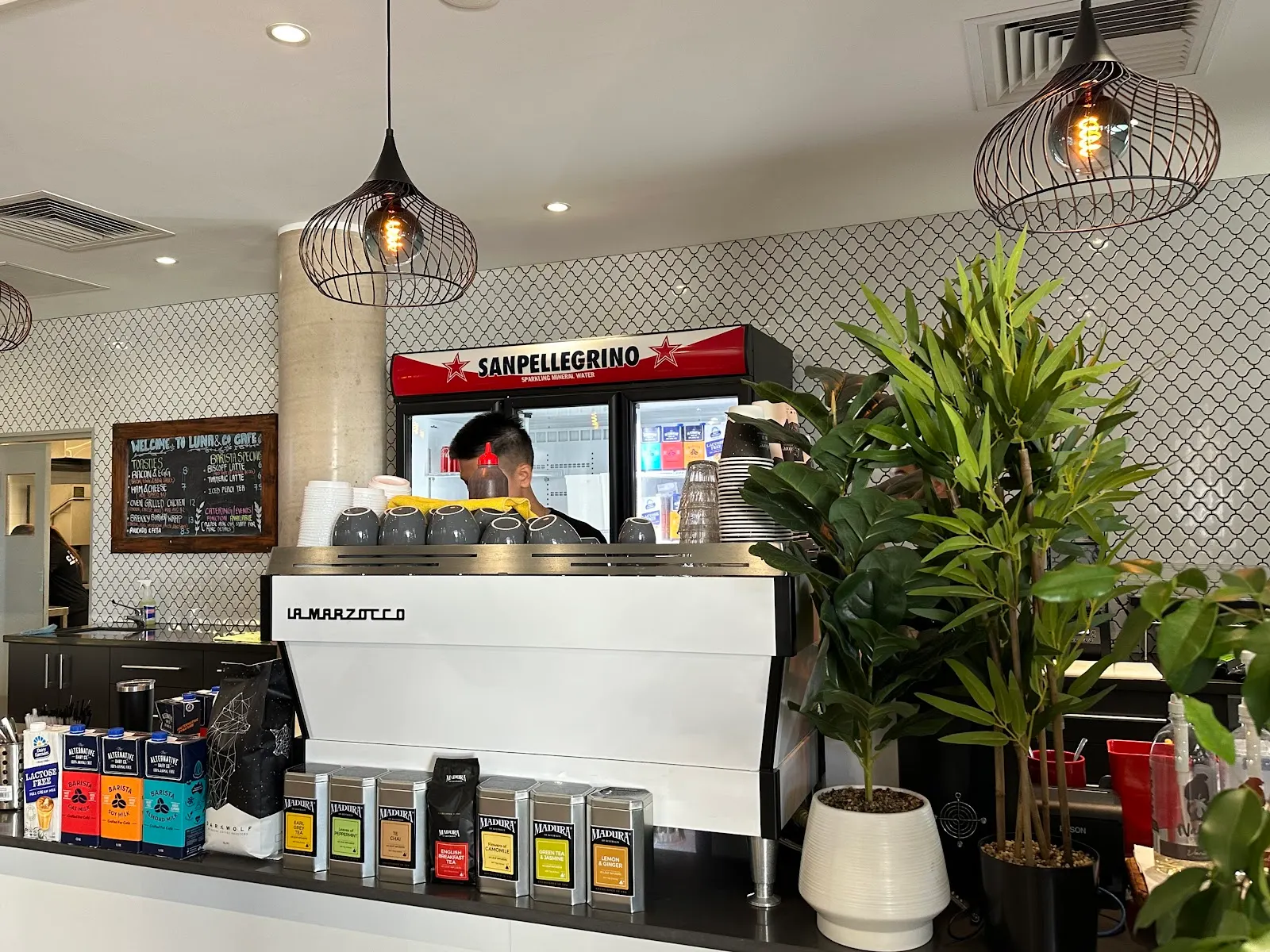 Luna & Co Cafe