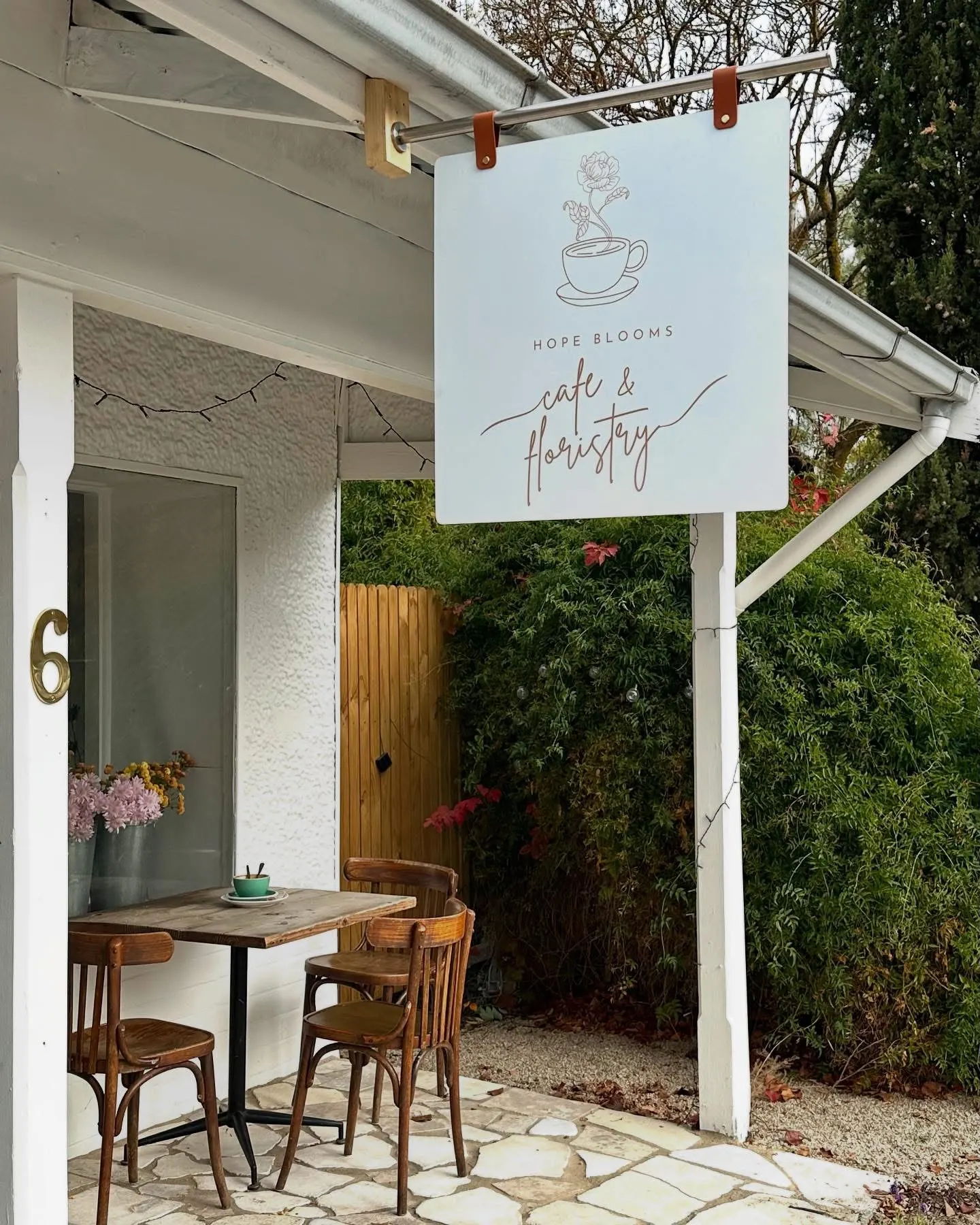 Hope Blooms Cafe and Floristry 🌸🌸☕️🌼💐