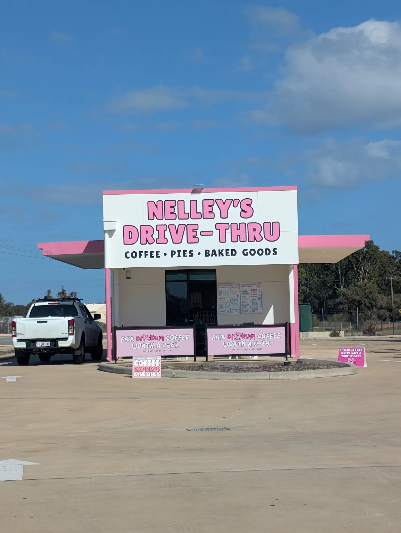 Nelley's Drive-Thru Ravenswood
