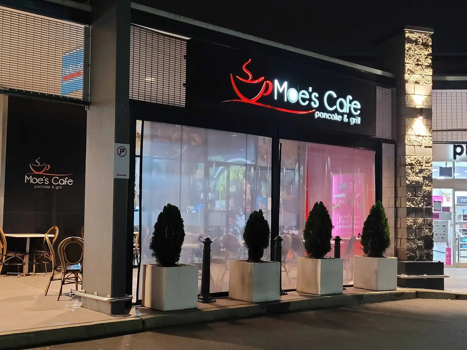 Moe's Cafe Pancake & Grill Glendale